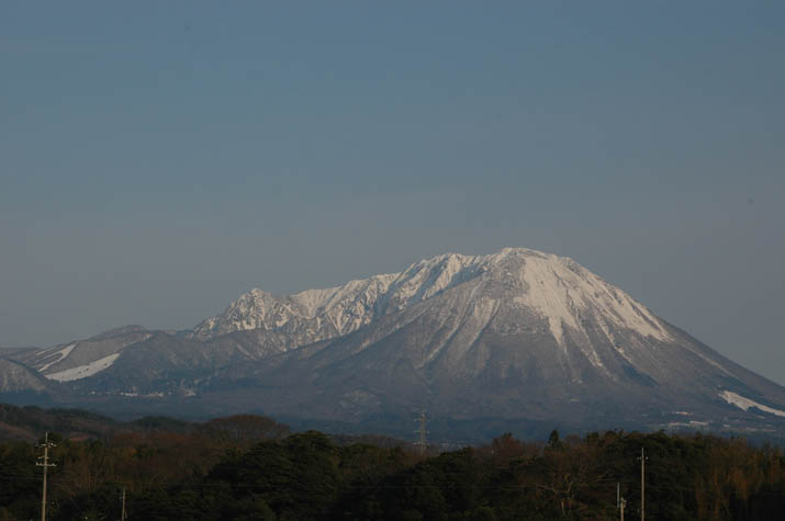 100330　白雪大山.jpg